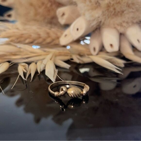 Gold plated vintage promise spinner ring - Picture 1 of 4